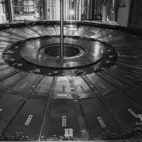 The “Oscars of Science” Honour Pioneers Deciphering the Universe’s Subatomic Wobble