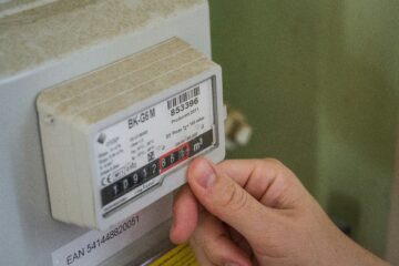 India’s Kitchens Pivot Amidst National Gas Crisis