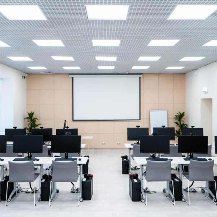 England Plans Major Shift Towards Technical Education From Age 14
